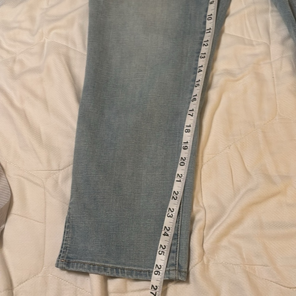 NWOT Chicos Jeans Size 12 R - Picture 5 of 8